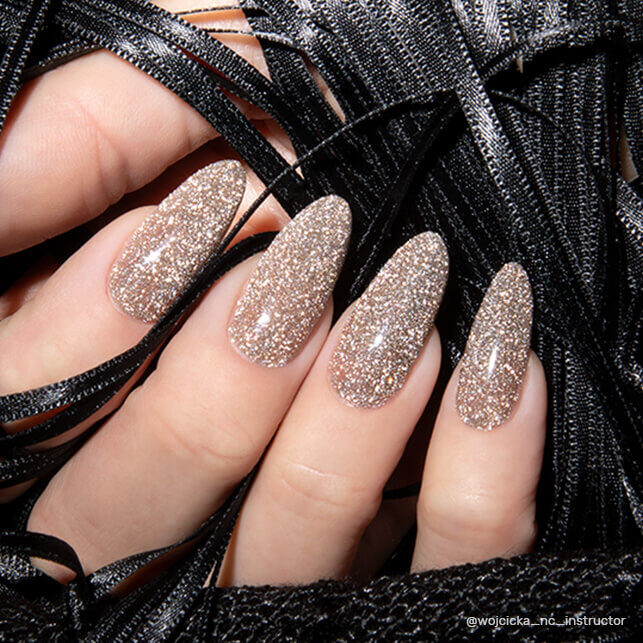 Gel Nail Polish -SHOW GLOW NO. 102 6ml  | Flash Effect #148